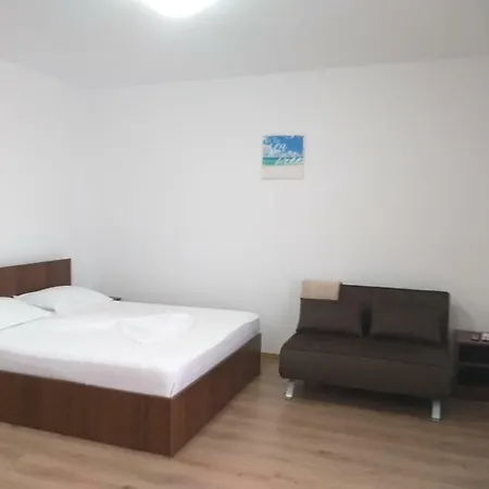Aquazure * Năvodari